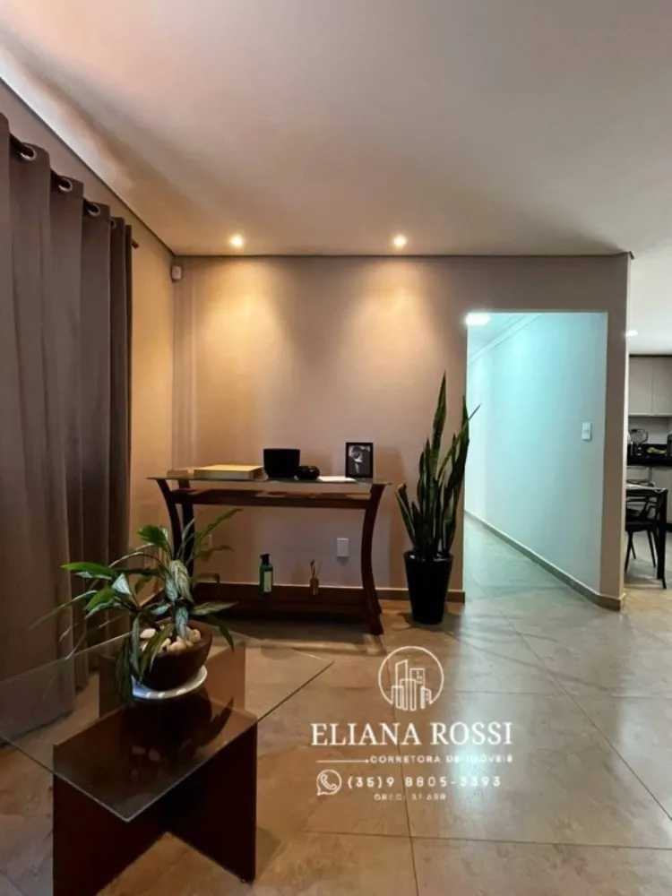 Casa, 3 quartos, 240 m² - Foto 1