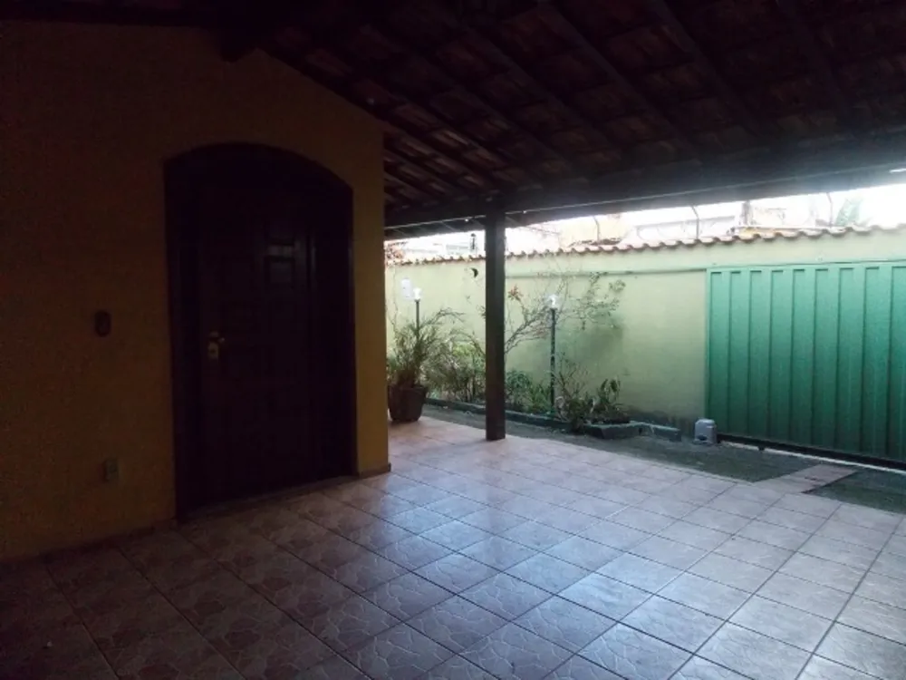 Casa, 3 quartos, 266 m² - Foto 1