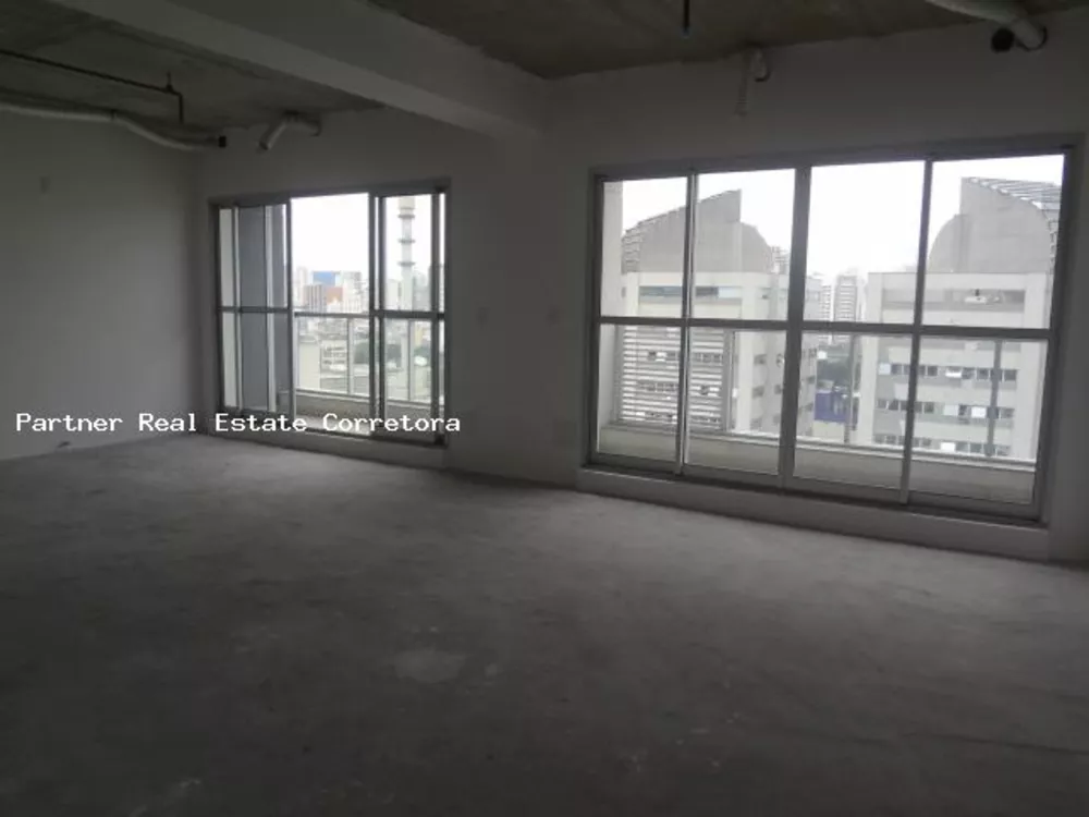 Conjunto Comercial-Sala à venda com 1 quarto, 58m² - Foto 4