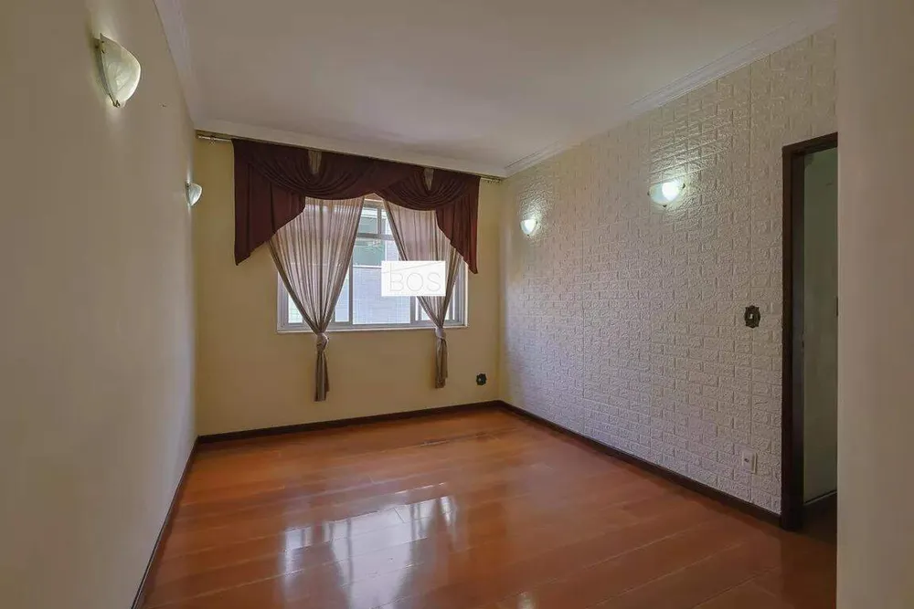 Apartamento, 3 quartos, 140 m² - Foto 1