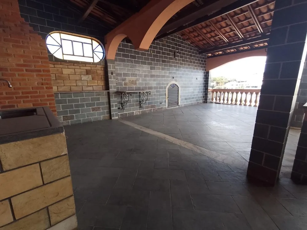 Casa, 3 quartos, 240 m² - Foto 9