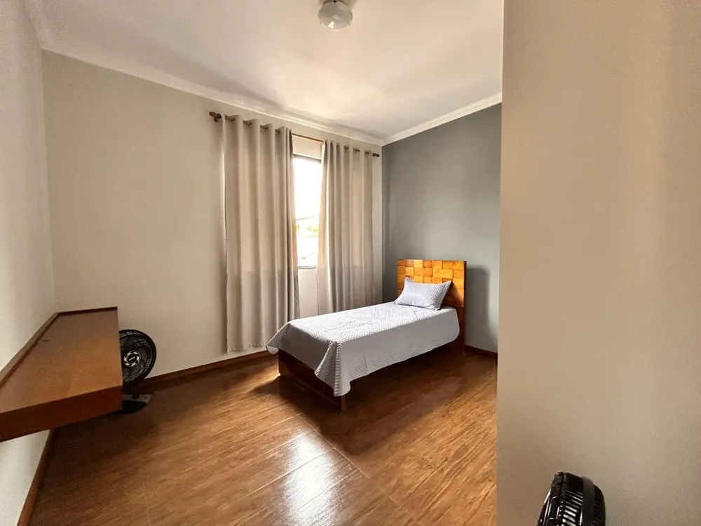 Casa, 4 quartos, 216 m² - Foto 12