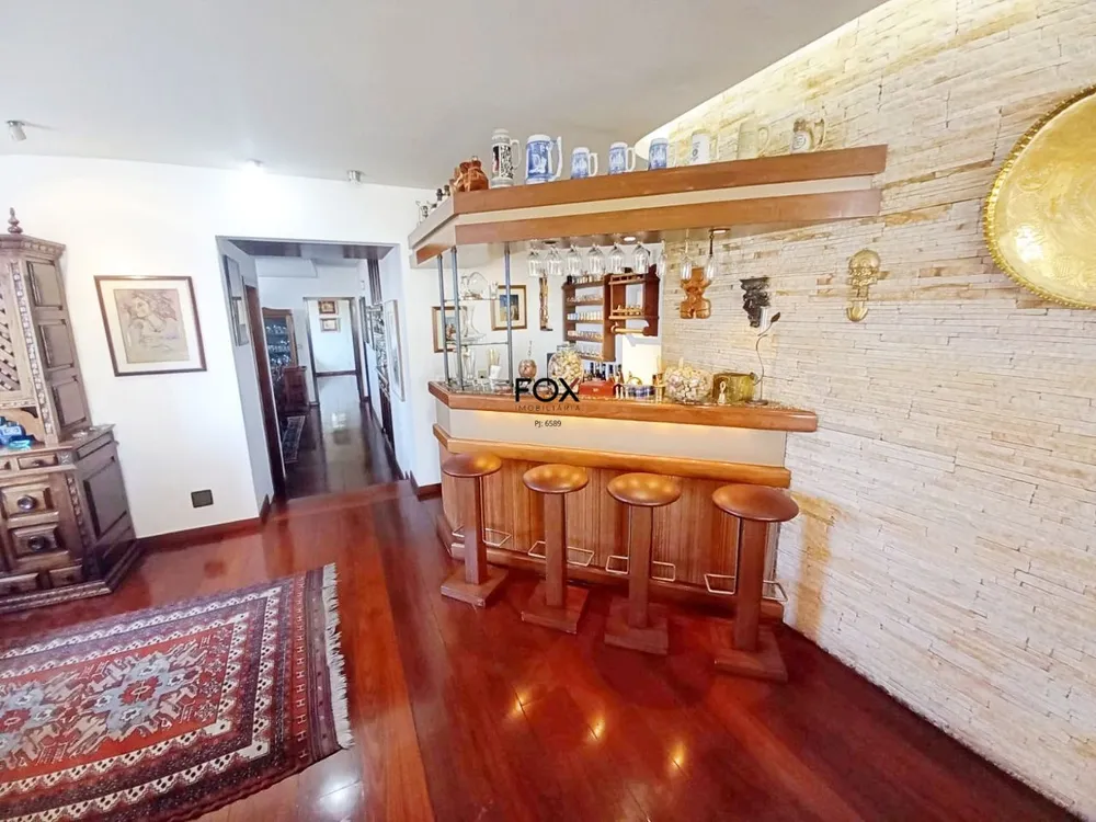 Apartamento, 4 quartos, 250 m² - Foto 1