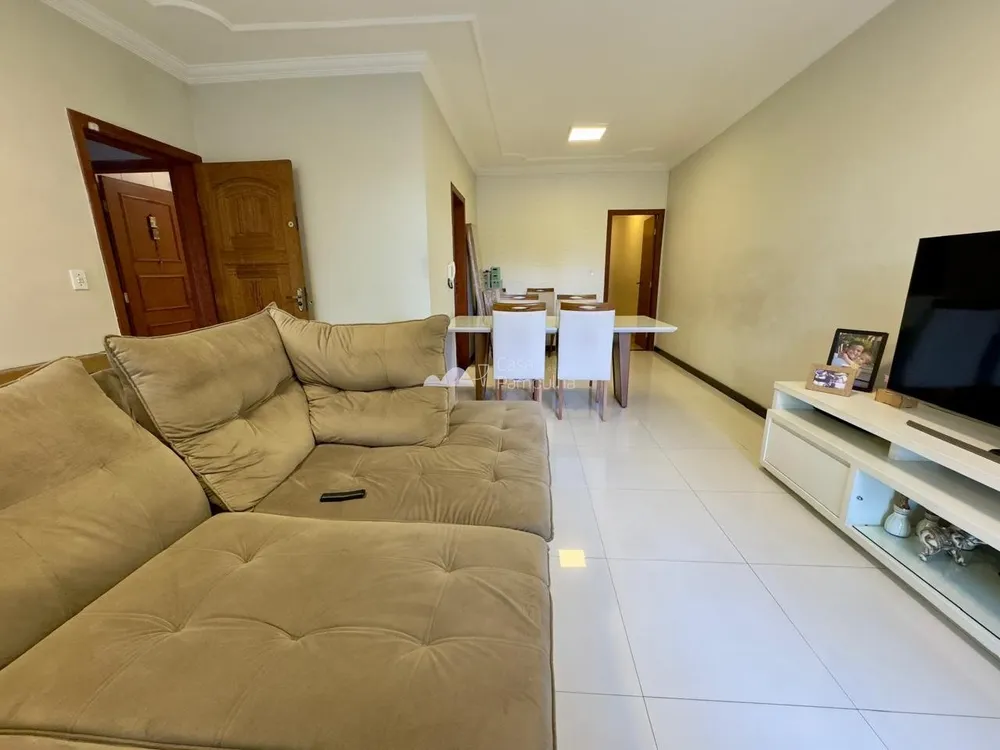 Casa, 3 quartos, 180 m² - Foto 2