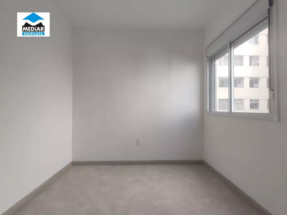 Apartamento à venda com 2 quartos, 40m² - Foto 4