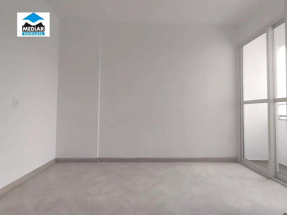 Apartamento à venda com 2 quartos, 40m² - Foto 9