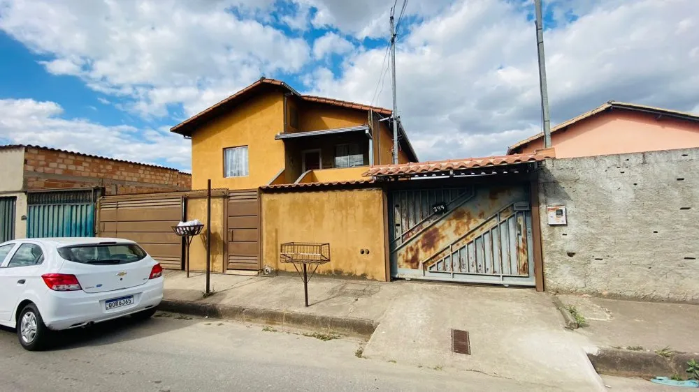 Casa, 6 quartos, 306 m² - Foto 1