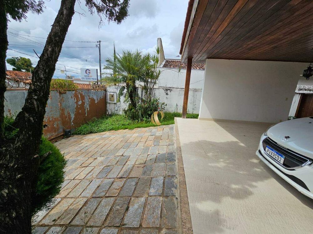 Casa à venda com 4 quartos, 283m² - Foto 7
