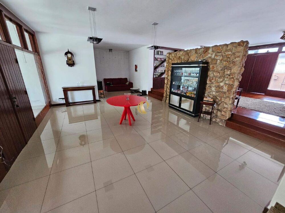 Casa à venda com 4 quartos, 283m² - Foto 10