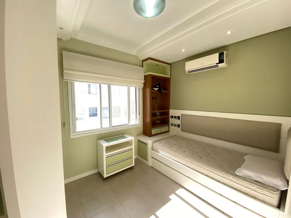 Apartamento, 3 quartos, 156 m² - Foto 4
