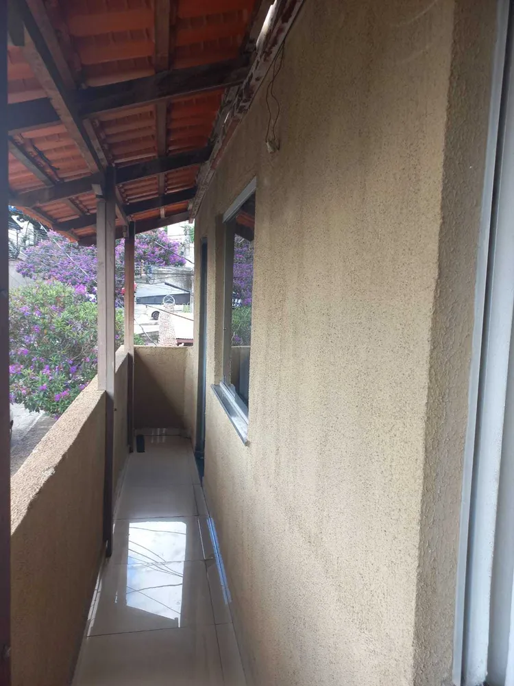 Casa, 2 quartos, 180 m² - Foto 2