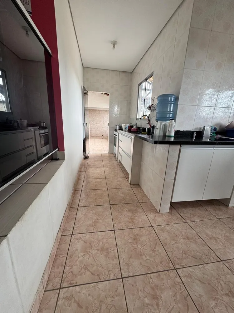 Casa, 3 quartos, 200 m² - Foto 8