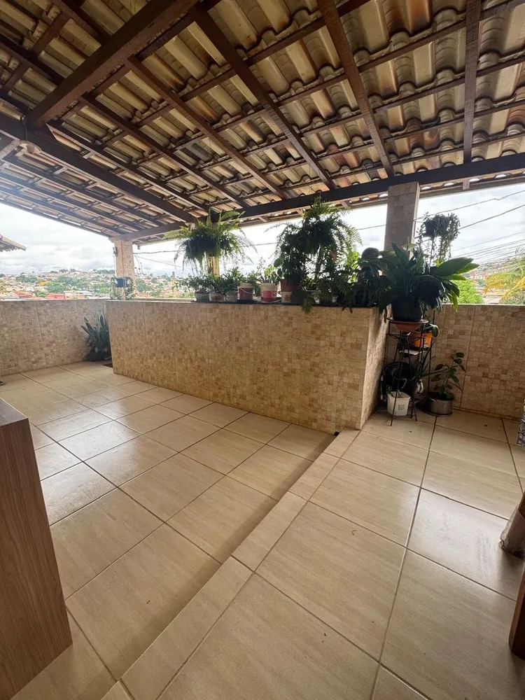 Casa, 3 quartos, 200 m² - Foto 2