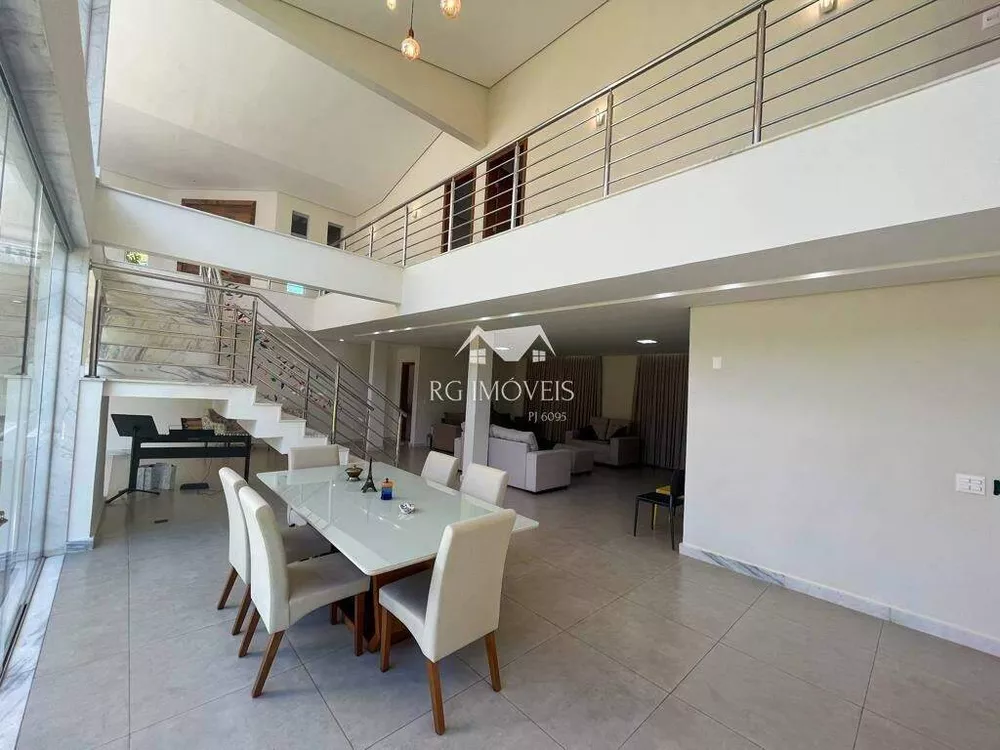 Casa de Condomínio à venda com 3 quartos, 440m² - Foto 3