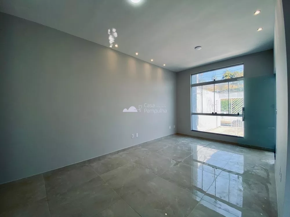 Casa à venda com 3 quartos, 180m² - Foto 4