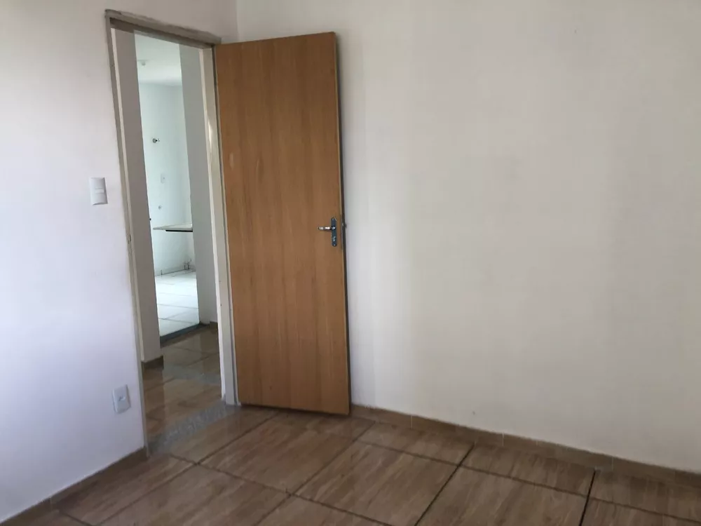 Apartamento à venda com 2 quartos, 48m² - Foto 3