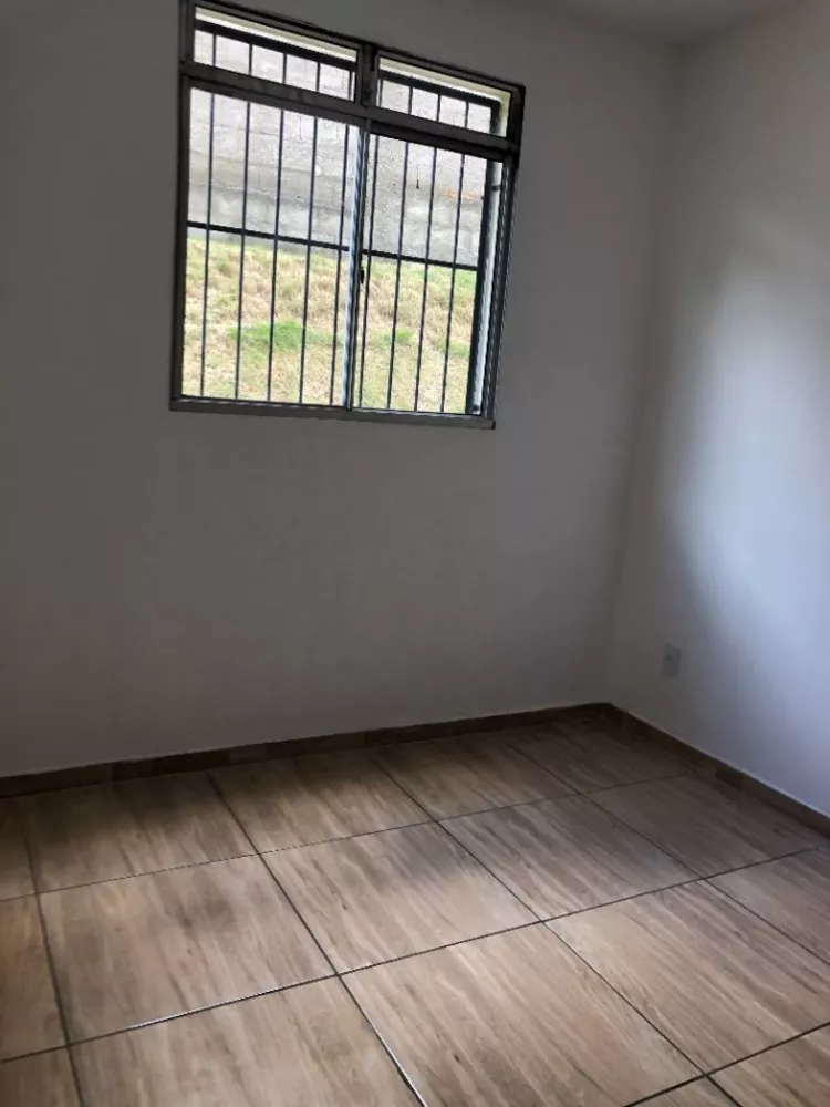 Apartamento à venda com 2 quartos, 48m² - Foto 4