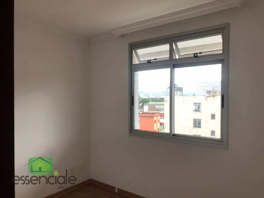 Apartamento à venda com 3 quartos, 132m² - Foto 9