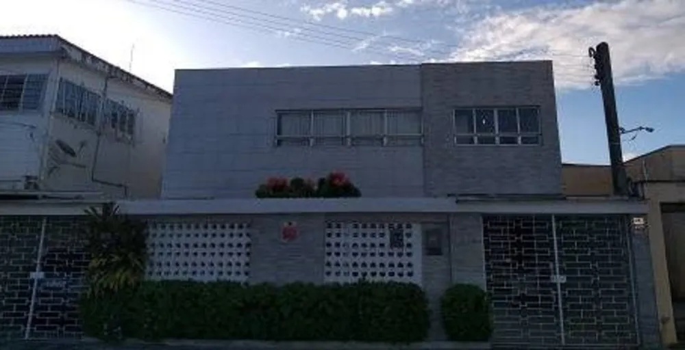 Casa, 6 quartos, 400 m² - Foto 1