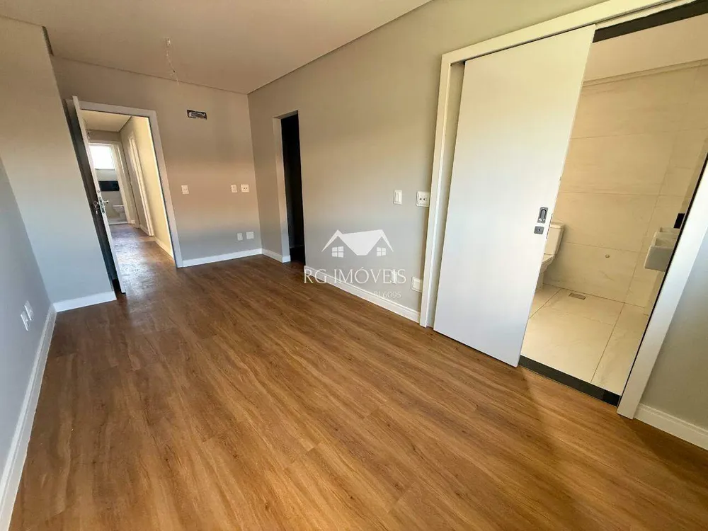 Apartamento, 3 quartos, 204 m² - Foto 11
