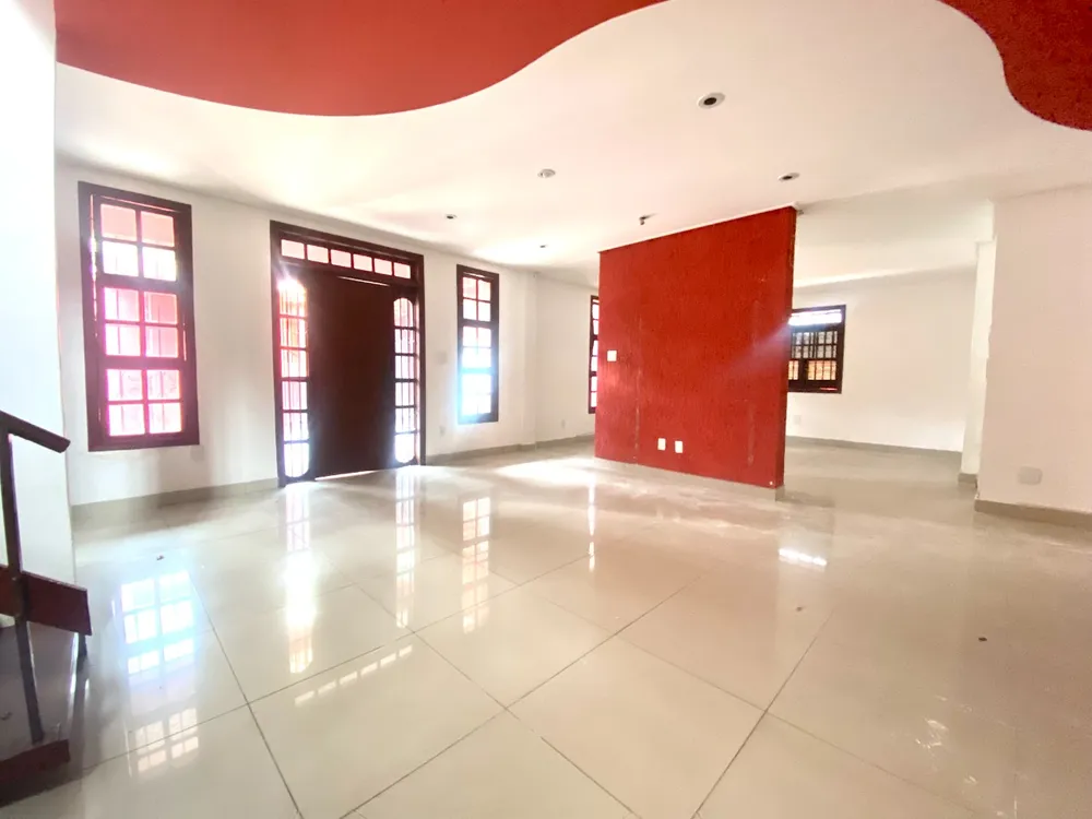 Casa, 5 quartos, 360 m² - Foto 2