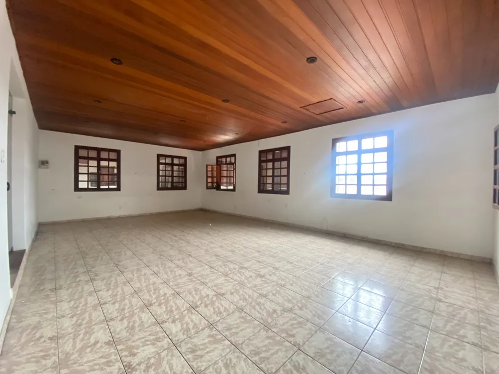 Casa, 5 quartos, 360 m² - Foto 4