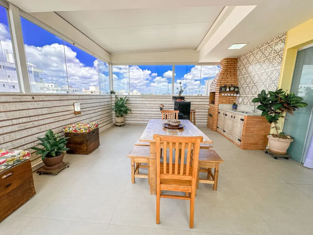Cobertura, 3 quartos, 214 m² - Foto 9