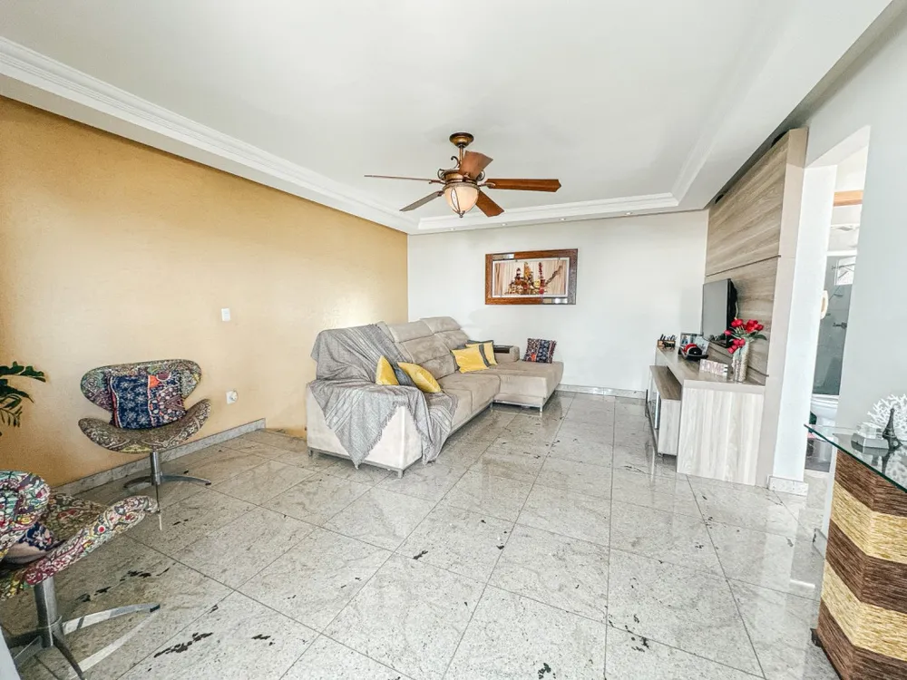 Cobertura, 3 quartos, 214 m² - Foto 4