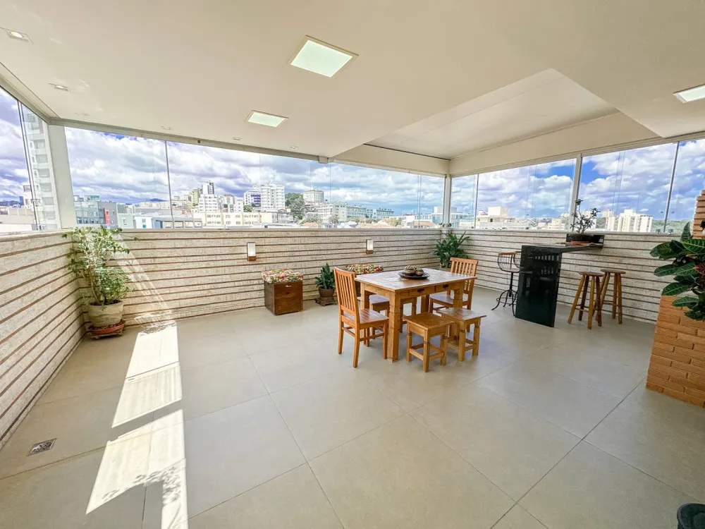 Cobertura, 3 quartos, 214 m² - Foto 8