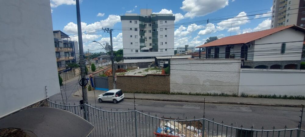 Apartamento à venda com 3 quartos, 95m² - Foto 11
