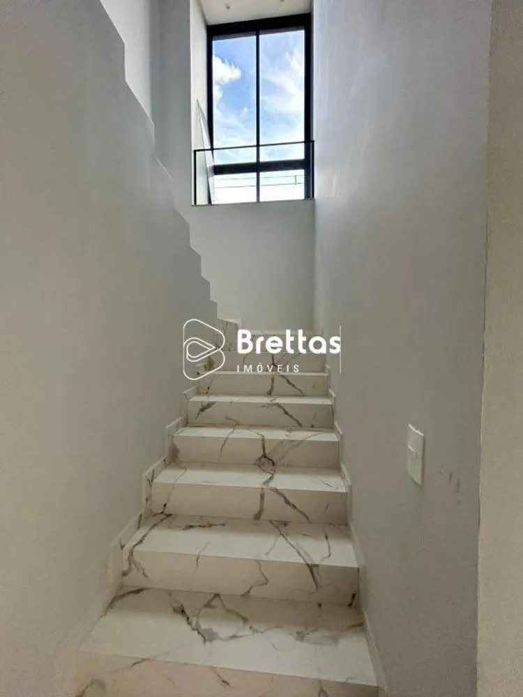Casa, 3 quartos, 248 m² - Foto 4