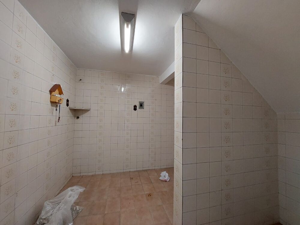 Casa à venda com 6 quartos, 190m² - Foto 7