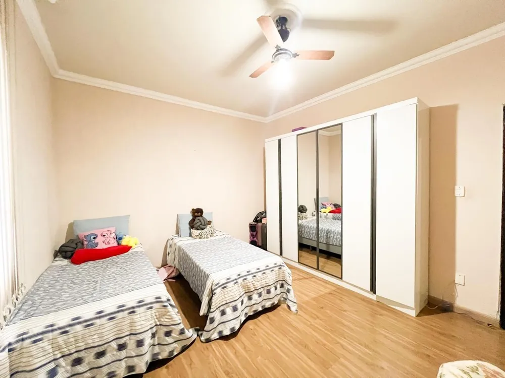 Casa, 3 quartos, 270 m² - Foto 5