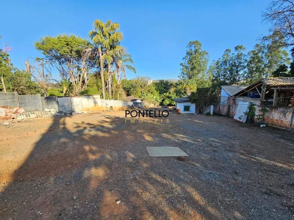 Chácara, 3 quartos, 3840 m² - Foto 3