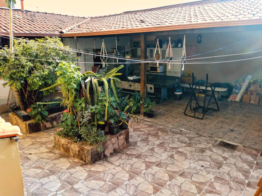 Casa, 5 quartos, 360 m² - Foto 1