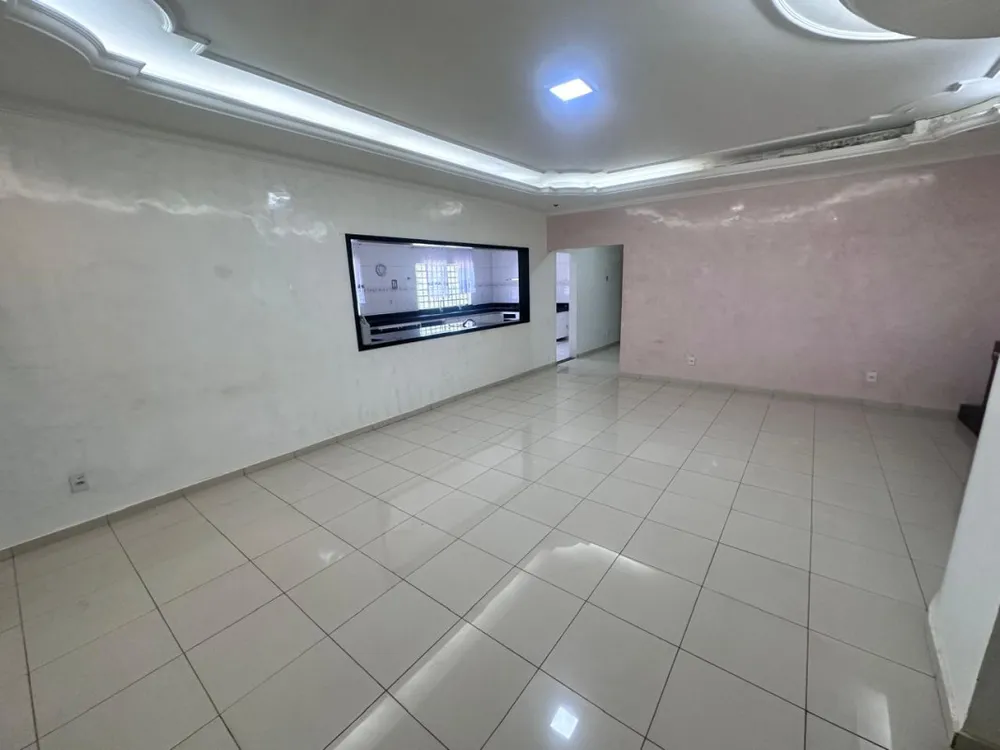 Casa, 6 quartos, 2000 m² - Foto 2