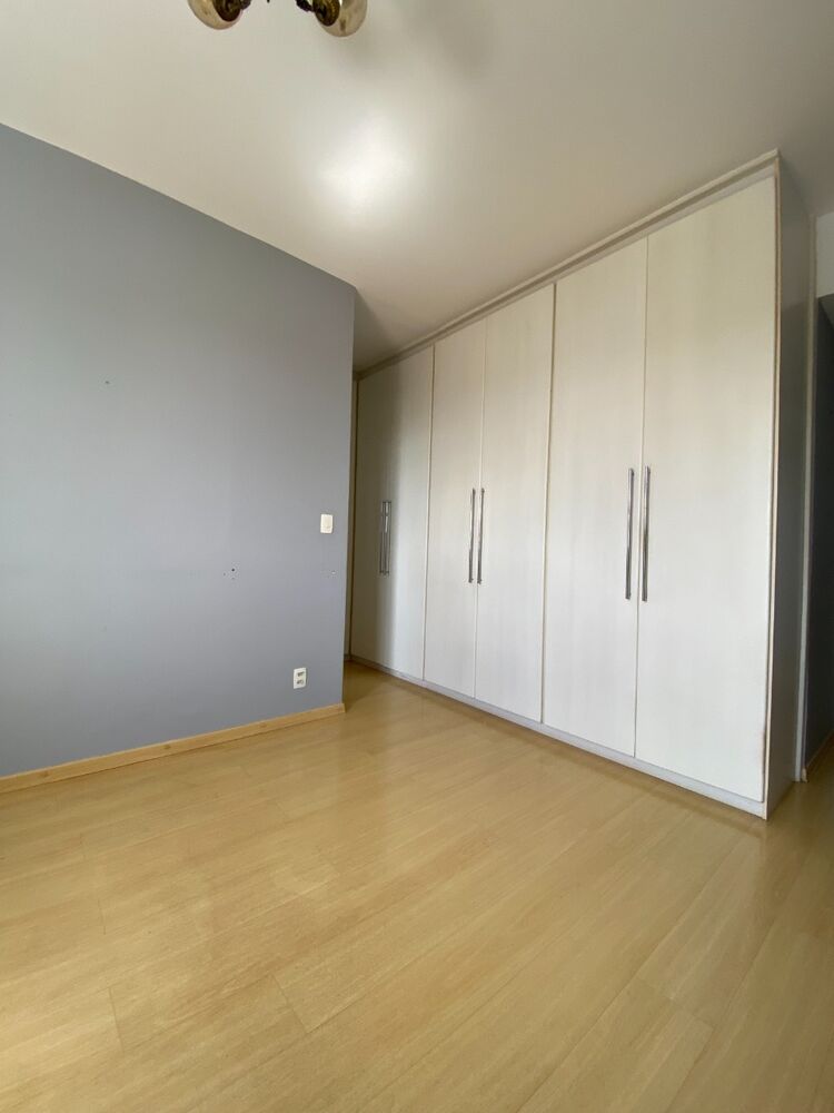 Apartamento à venda com 4 quartos, 130m² - Foto 8