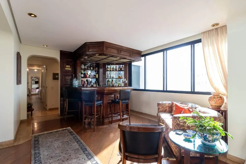 Apartamento, 4 quartos, 255 m² - Foto 2