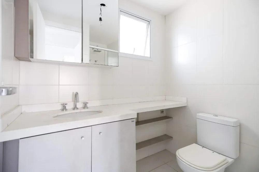 Apartamento, 3 quartos, 241 m² - Foto 1
