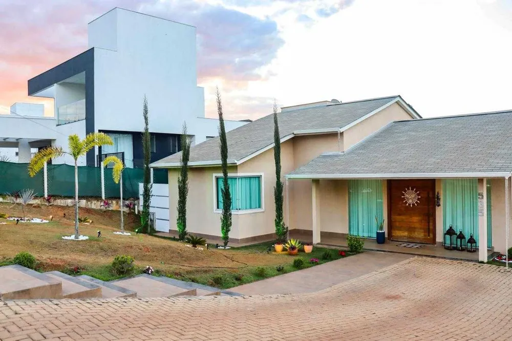Casa de Condomínio, 4 quartos - Foto 1