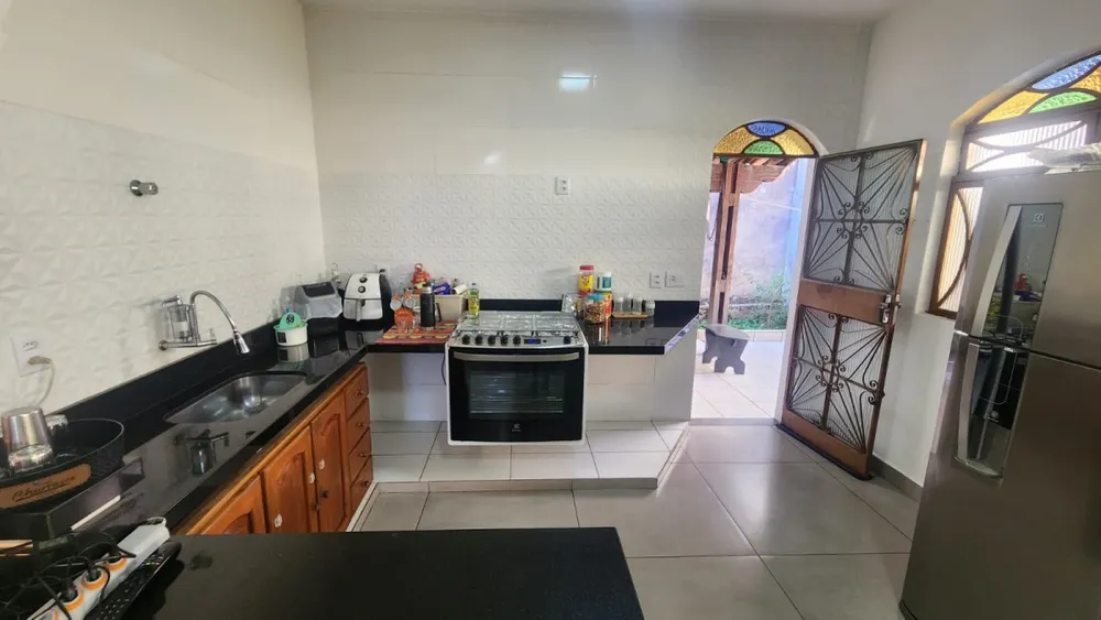 Casa, 3 quartos, 300 m² - Foto 8