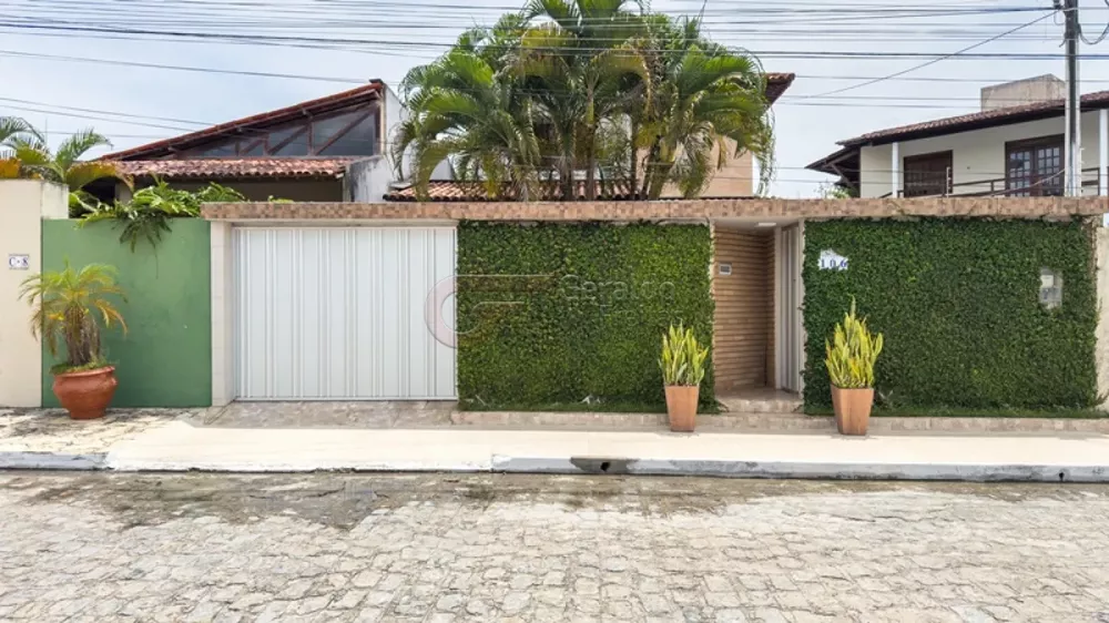 Casa de Condomínio para alugar com 4 quartos, 195m² - Foto 1