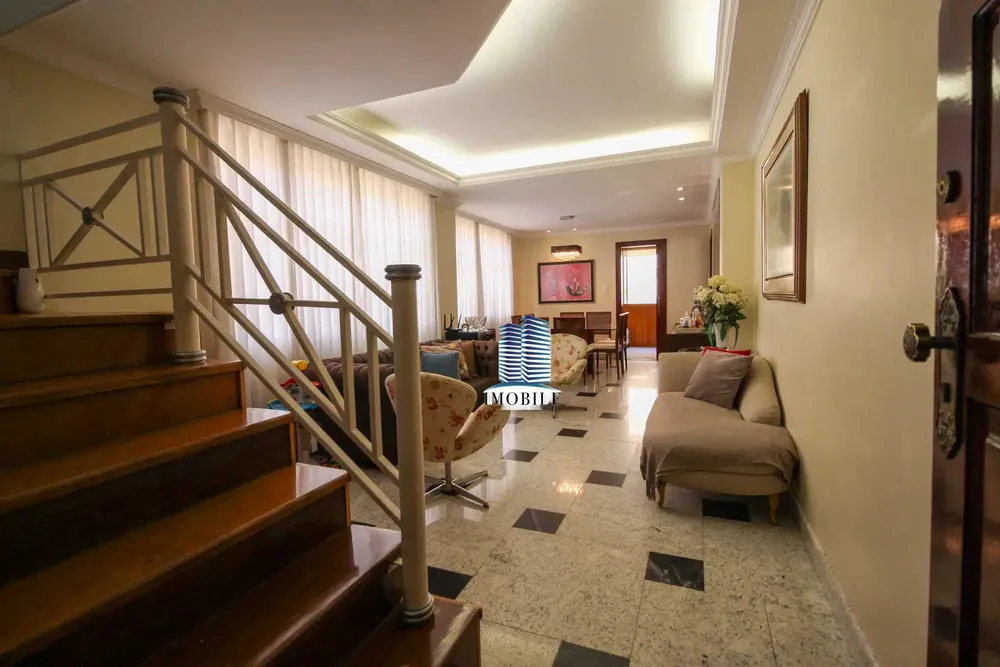 Cobertura, 3 quartos, 246 m² - Foto 4