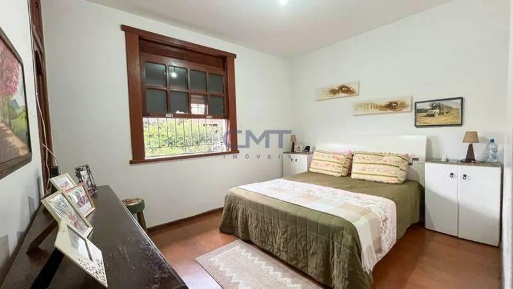 Casa, 4 quartos, 256 m² - Foto 2