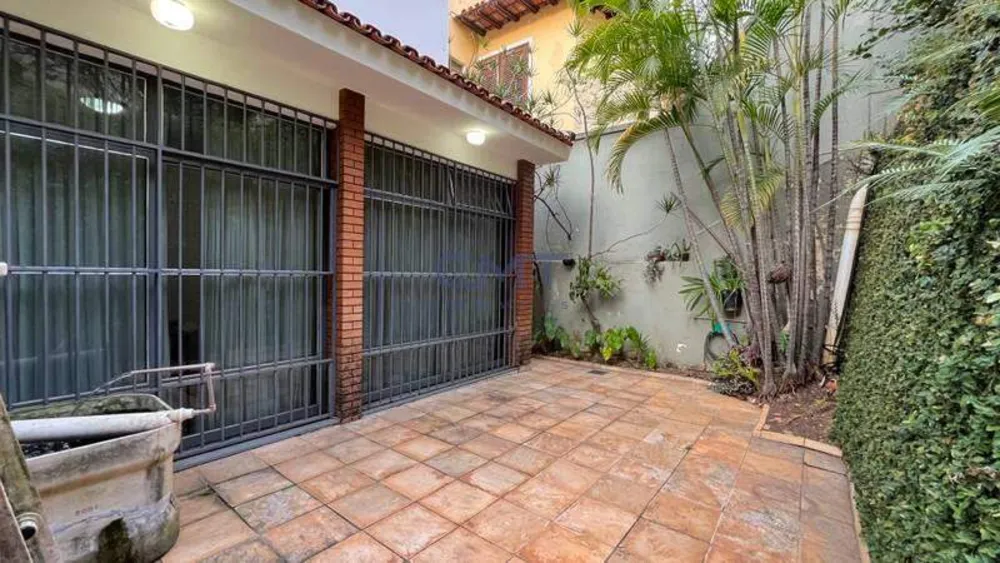 Casa, 4 quartos, 256 m² - Foto 9