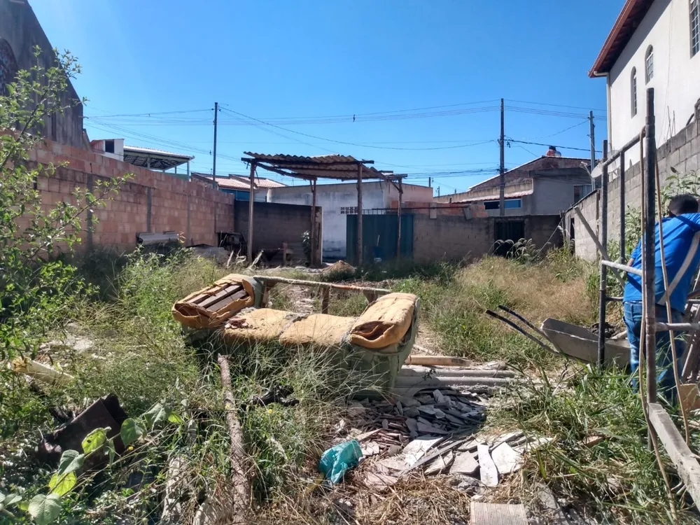 Terreno, 201 m² - Foto 3