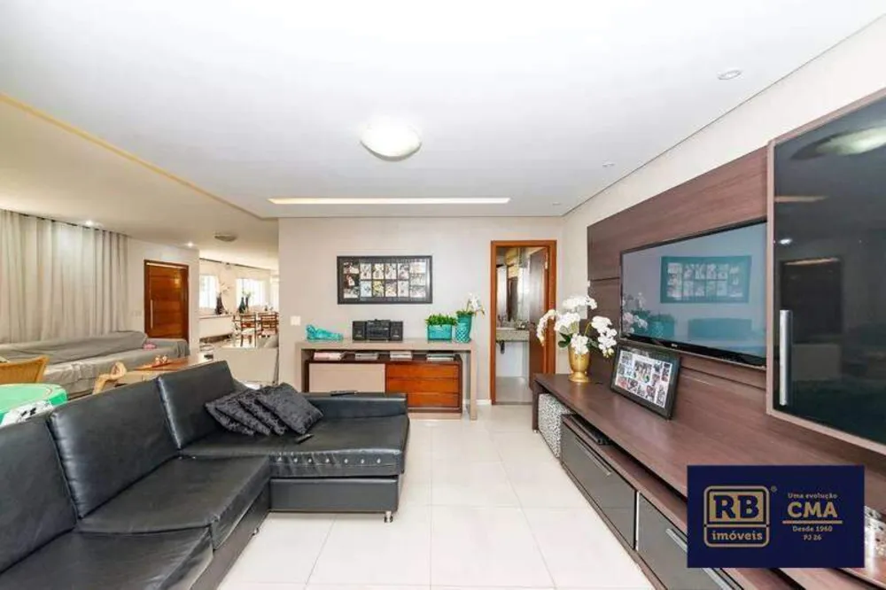 Casa, 4 quartos, 267 m² - Foto 3