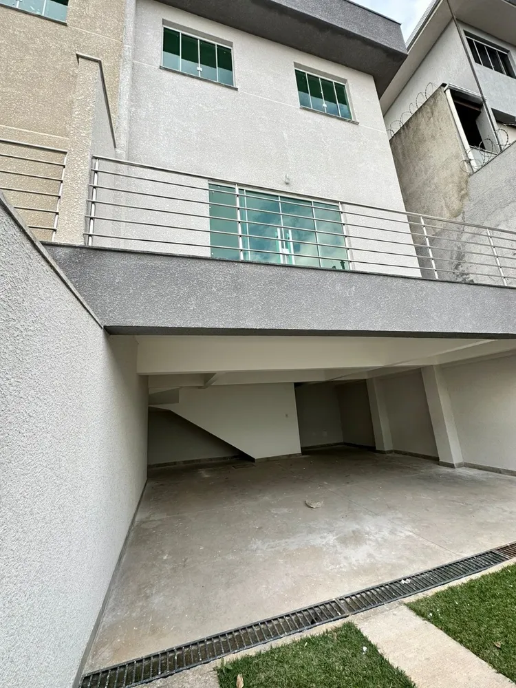 Casa, 3 quartos, 132 m² - Foto 1