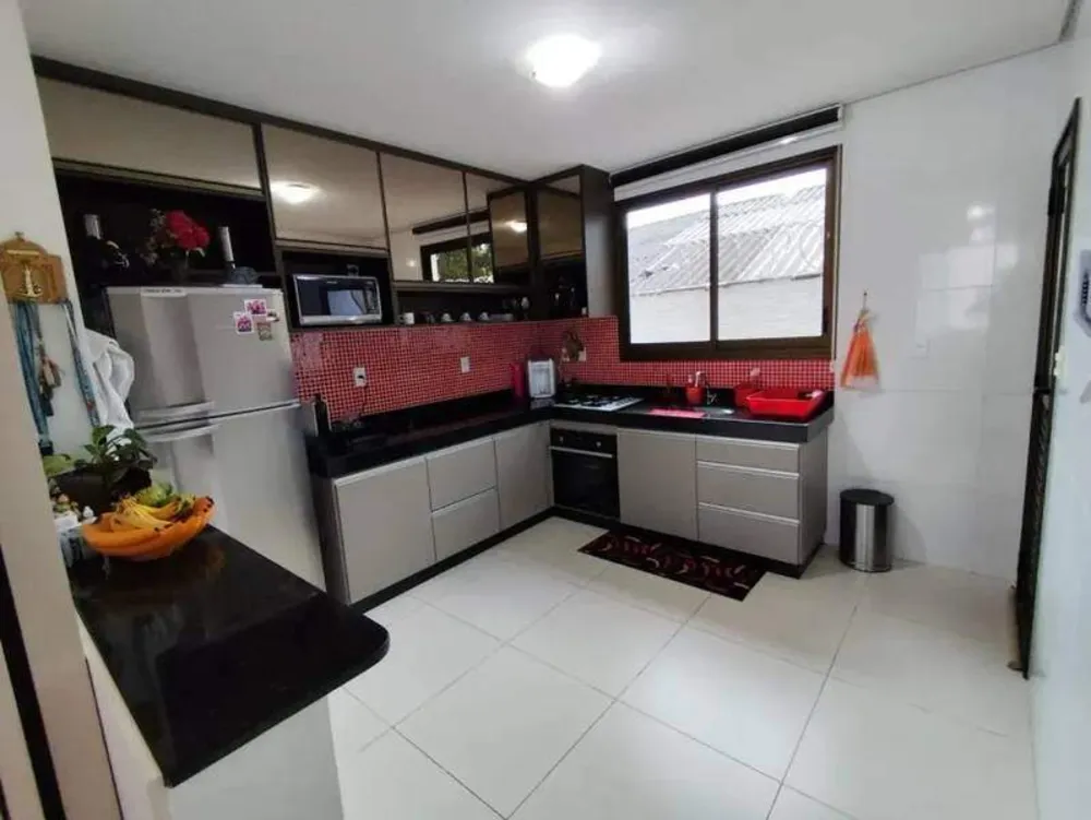 Casa, 3 quartos, 168 m² - Foto 3