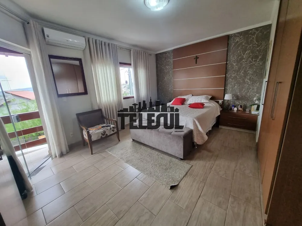 Casa, 3 quartos, 245 m² - Foto 16